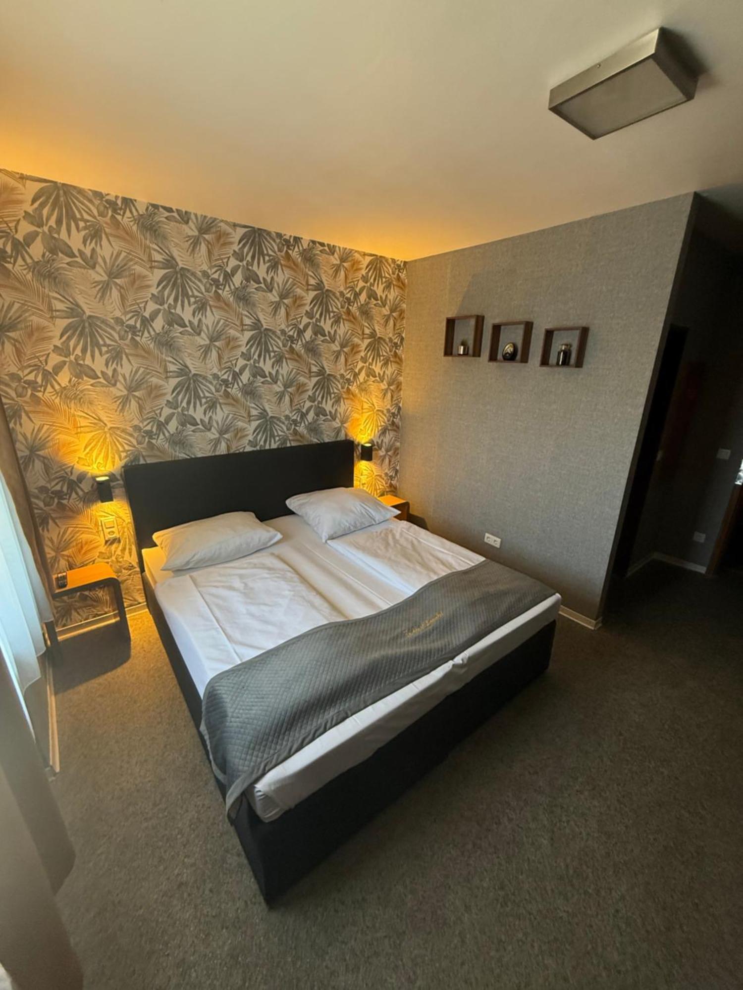Parkhotel Lindenhof - Kostenlose Parkplaetze Offenbach am Main Eksteriør bilde